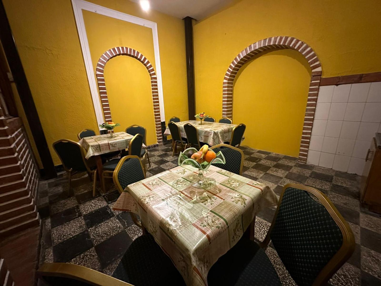 Das Gelbe Haus Hotel บัลปาราอีโซ ภายนอก รูปภาพ