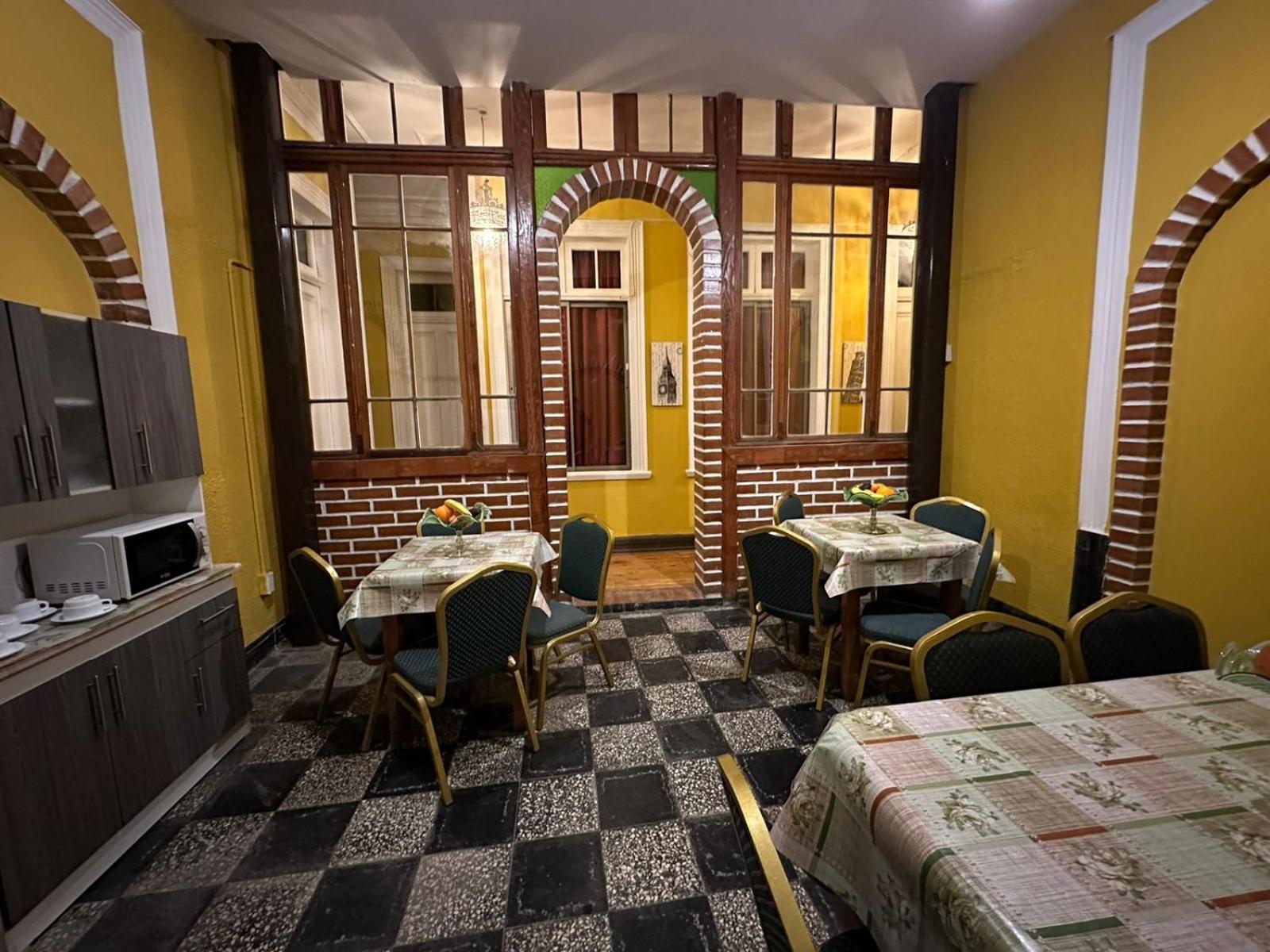 Das Gelbe Haus Hotel บัลปาราอีโซ ภายนอก รูปภาพ
