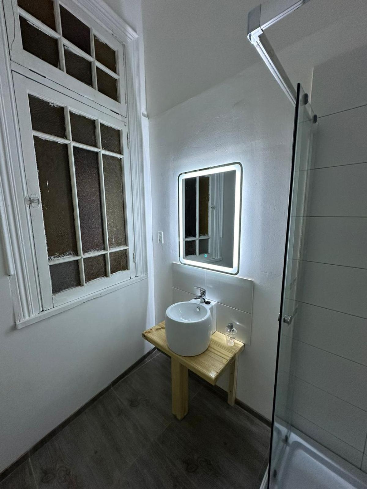 Das Gelbe Haus Hotel บัลปาราอีโซ ภายนอก รูปภาพ